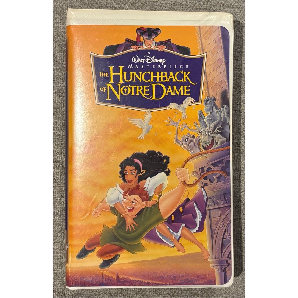 Walt Disney Masterpiece Collection VHS tape of The Hunchback of Notre Dame